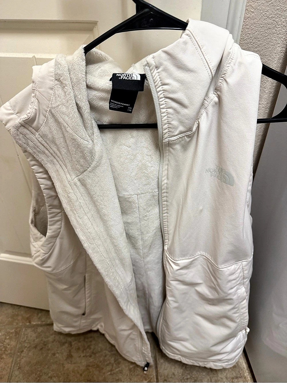 The North Face Women's White Hooded Vest Size XL